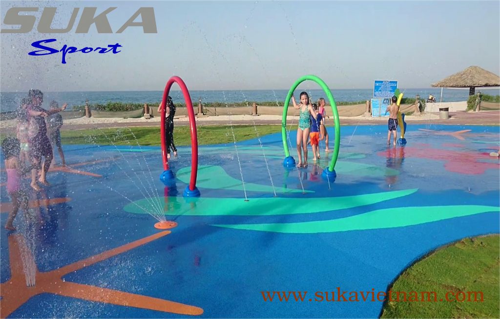 Thi công thảm cao su cho bể bơi