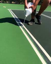 Sơn vạch sân tennis