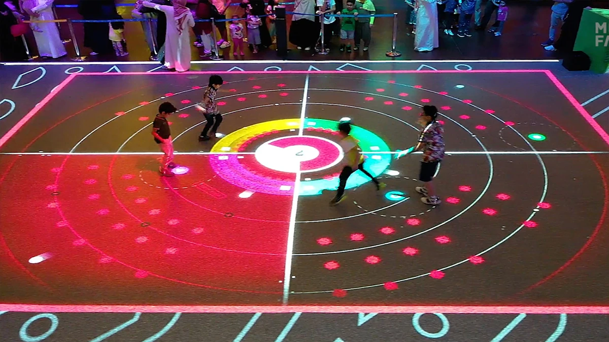 Khu vui chơi tương tác công nghệ