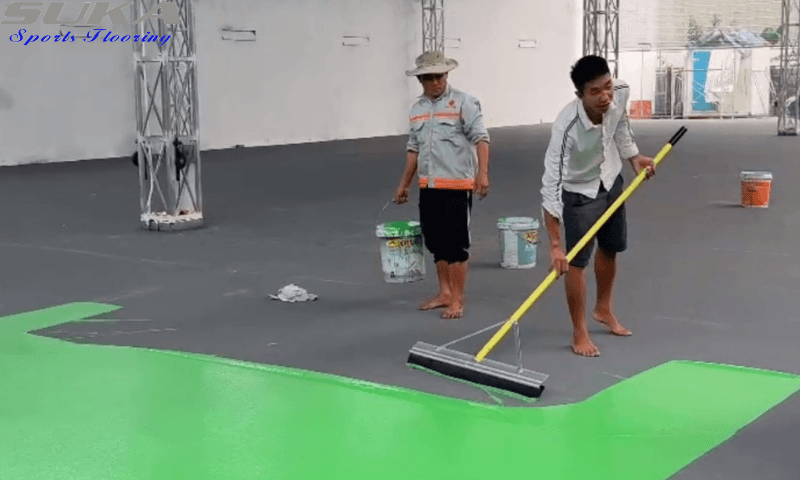 Sơn epoxy được xem là giải pháp tối ưu cho các công trình dân dụng và công nghiệp nhờ vào hàng loạt ưu điểm vượt trội mà các loại sơn sàn truyền thống