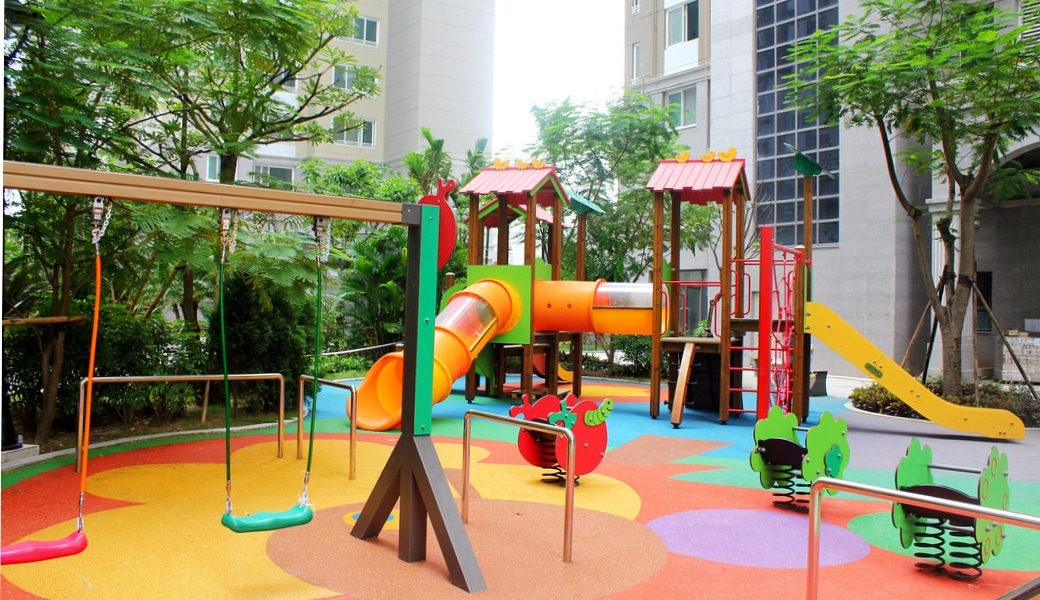 Thi công sân chơi trẻ em ngoài trời